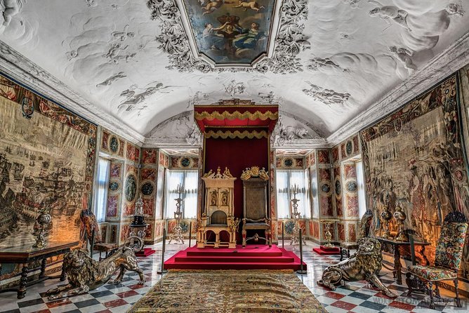 Private Copenhagen City Tour with Rosenborg Castle - Rosenborg Castle and the crown jewels