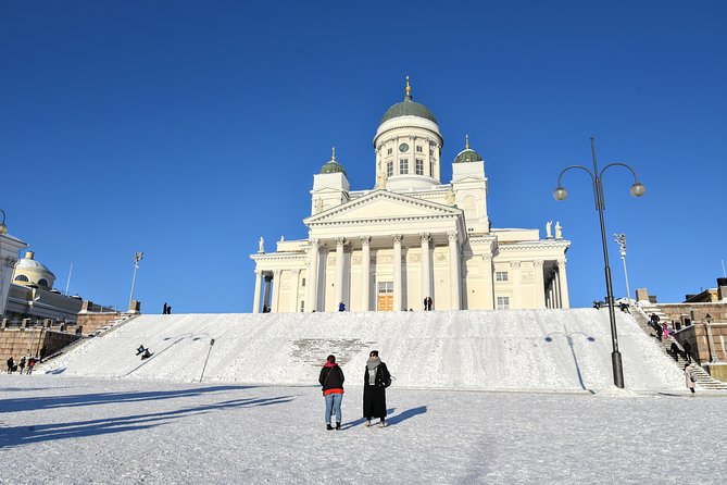 Private Custom Helsinki Tour - Senate Square and the story of historic Helsinki