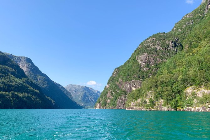 Private Fjord and waterfalls cruise to Modal- Mostraumen - From Bergen harbor to the Nordhordland Bridge