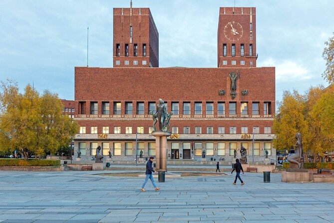 Private Oslo Tour with a Local, Highlights & Hidden Gems, 100% Personalised - What the guides add to the experience