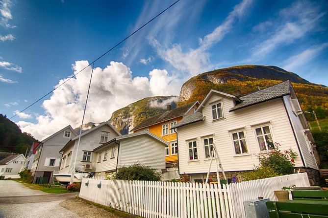 Private tour to Sognefjord and Flåm from Bergen, 24 hr refundable - Gudvangen begins the fjord portion