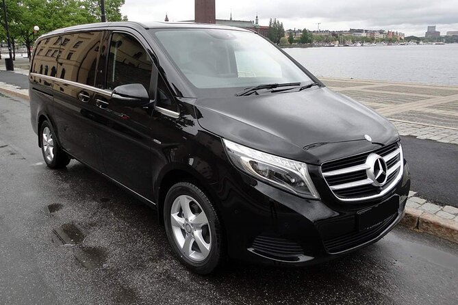Private transfer Copenhagen airport, Port to or from the city - A straightforward ride from Copenhagen Airport