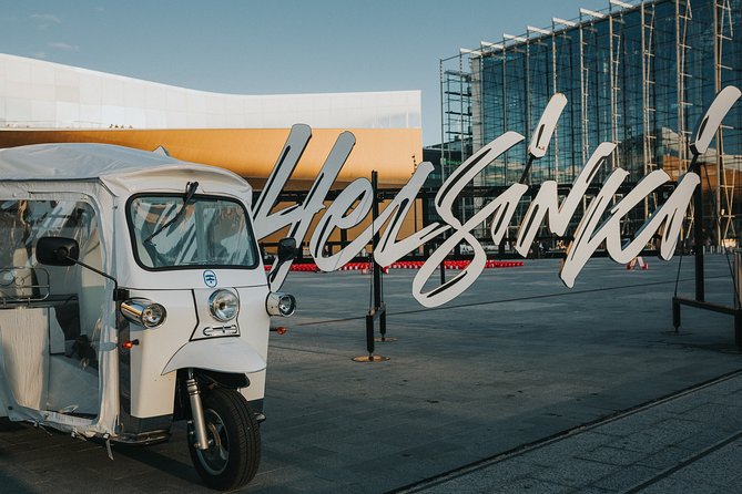 Private TukTuk guided tour in Helsinki 1,5 hours - Passing the Jugend style Railway Station