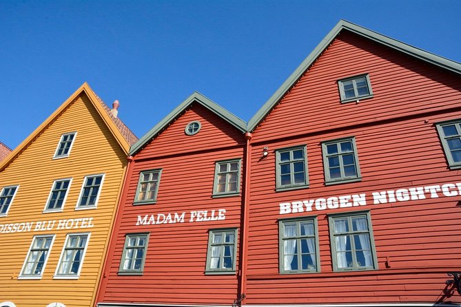 Private Walking Tour of Bergen - Øvregaten and the back side of Bryggen
