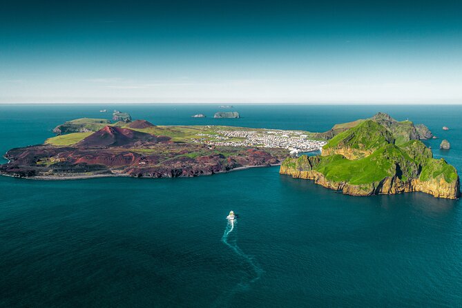 Puffin and Volcano Tour with Ebbi - Starting at the harbor and learning Sprangan