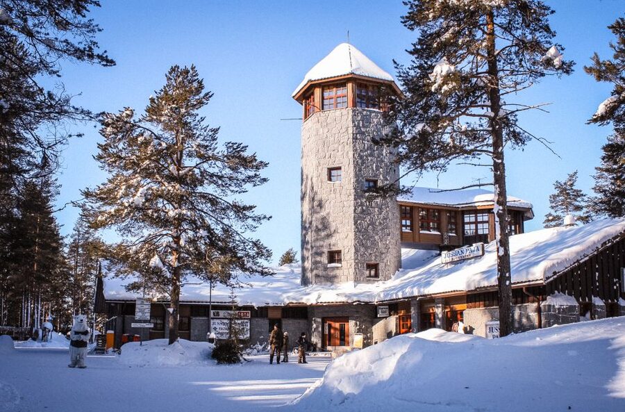 Ranua Wildlife Park Guided Tour from Rovaniemi - The ride from Rovaniemi to the forest park
