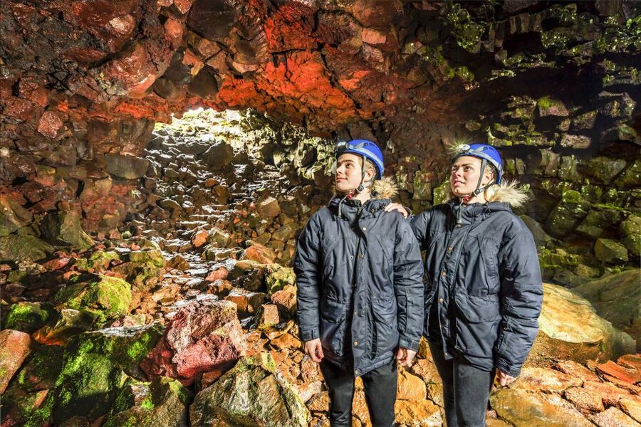 Raufarhólshellir Lava Tunnel: Underground Expedition - Who should book Raufarhólshellir?