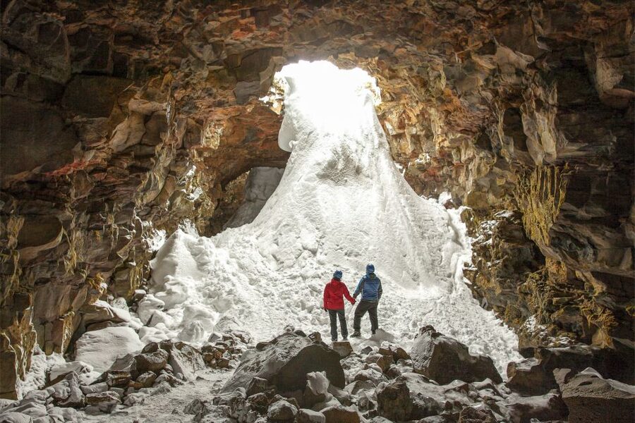 Raufarhólshellir Lava Tunnel: Underground Expedition - The best part: lights out