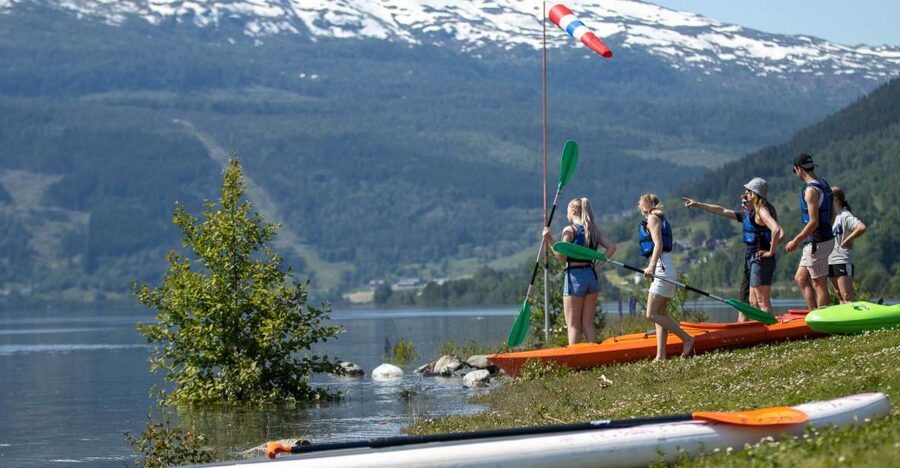 Rental - Sea Kayak - Choosing between a single kayak, double kayak, and canoe