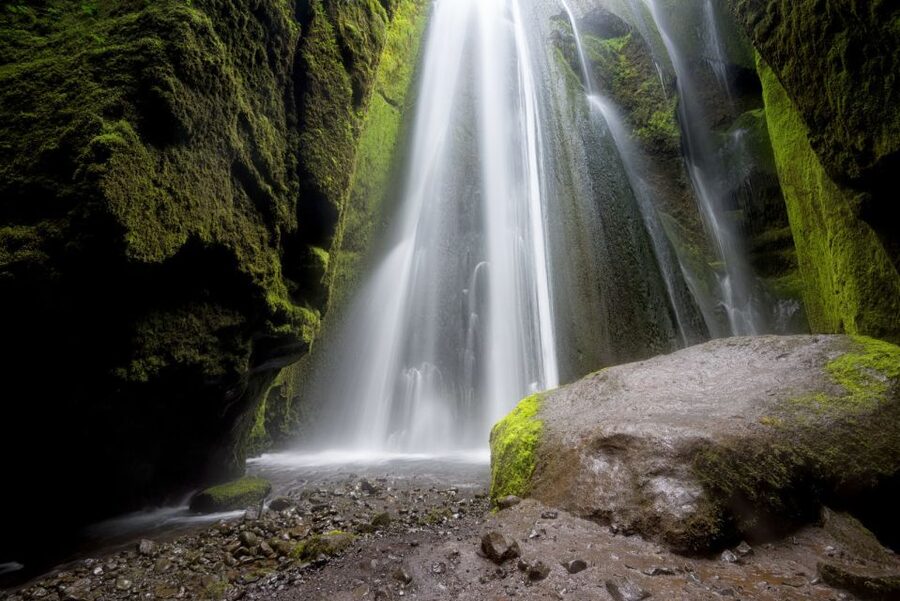Reykjavík: 2-Day Tour with Icebergs, Glaciers & Waterfalls - The countryside night and the practical rhythm of the tour