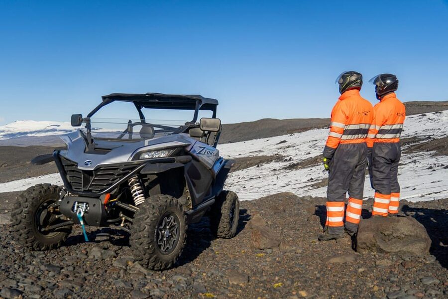 Reykjavík: Buggy Adventure to Mýrdalsjökull Majestic Glacier - The guide makes a big difference