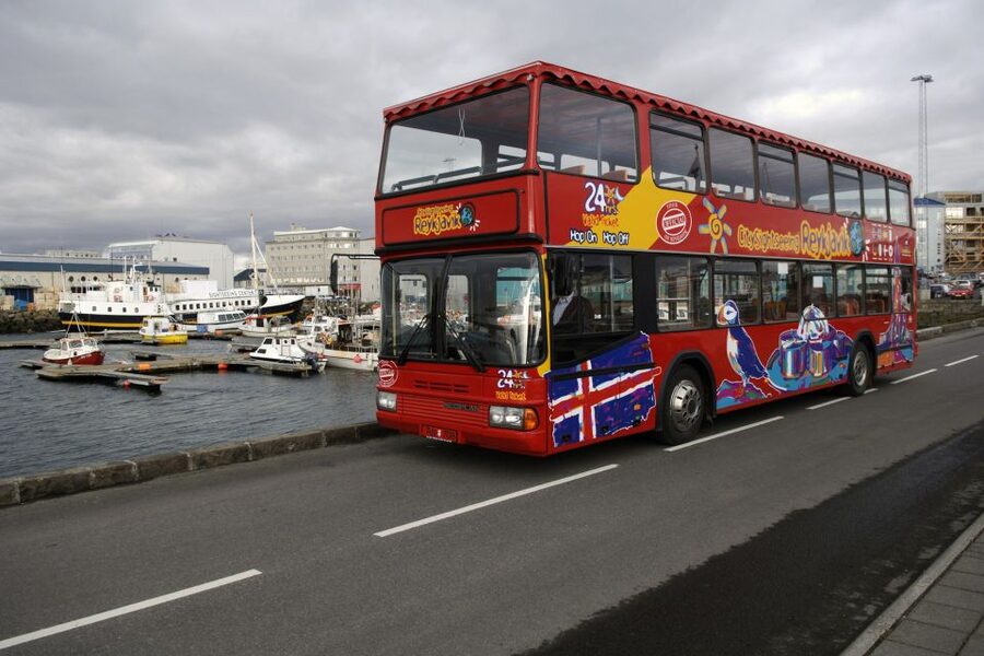 Reykjavik: City Sightseeing Hop-On Hop-Off Bus Tour - Who will get the most from this bus