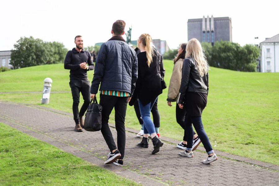 Reykjavik: Evening Icelandic Food and Drink Tour - Is $176 a fair price?