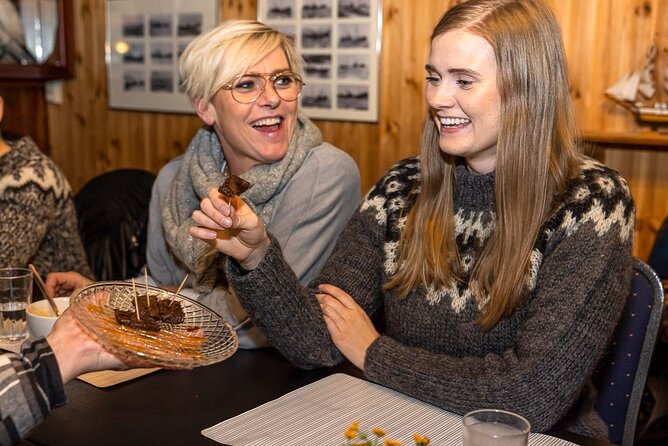 Reykjavik Food Lovers Tour - Icelandic Traditional Food - Key points to know before you book