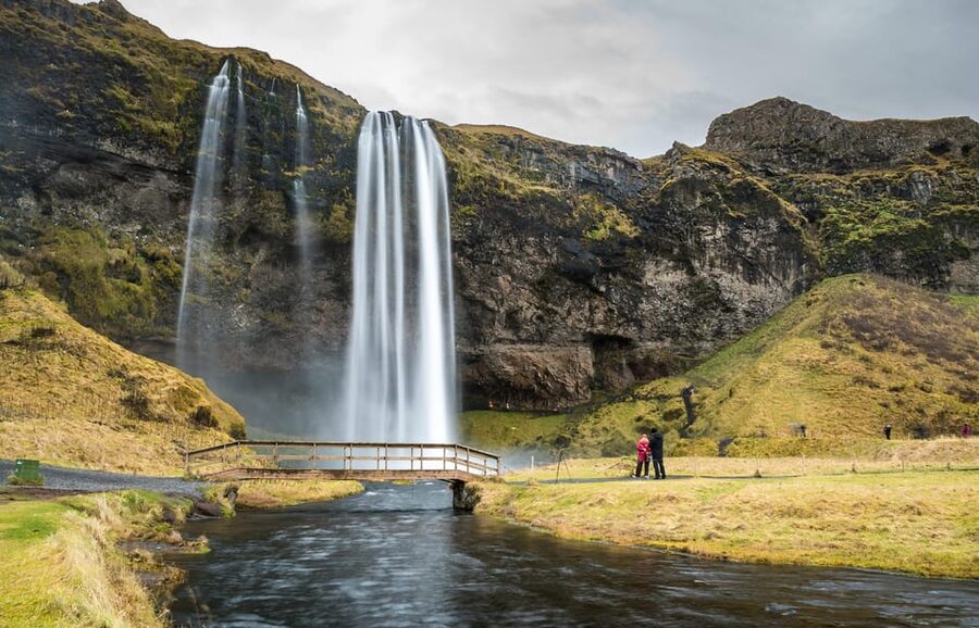 Reykjavik: Glacier Hike & South Coast Day Tour - Reykjavík pickup and the long road south
