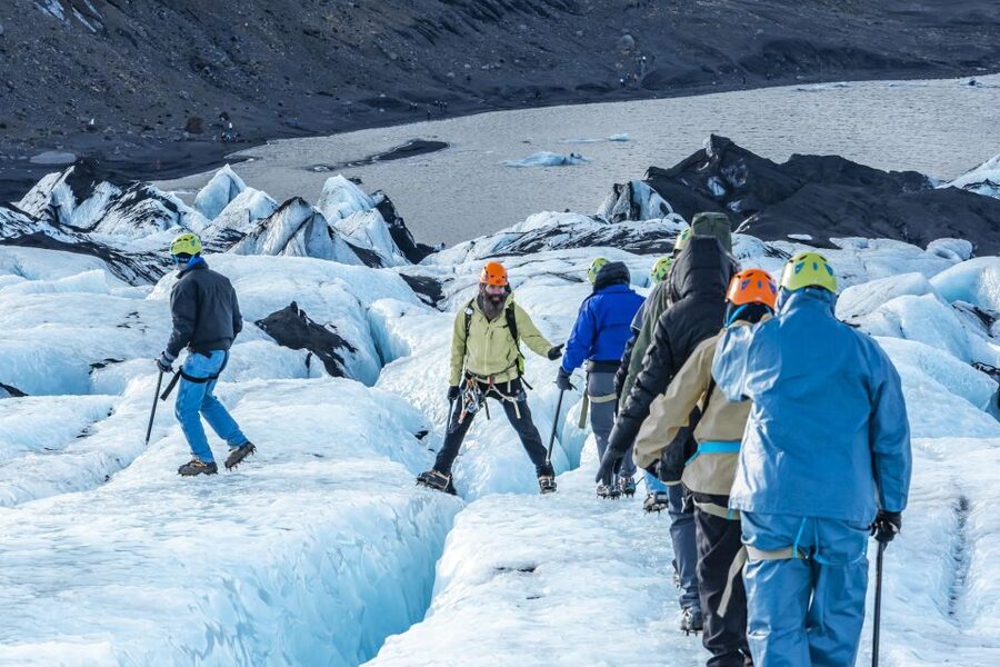 Reykjavik: Glacier Hike, Waterfalls and Black Sand Beach - The essential points at a glance