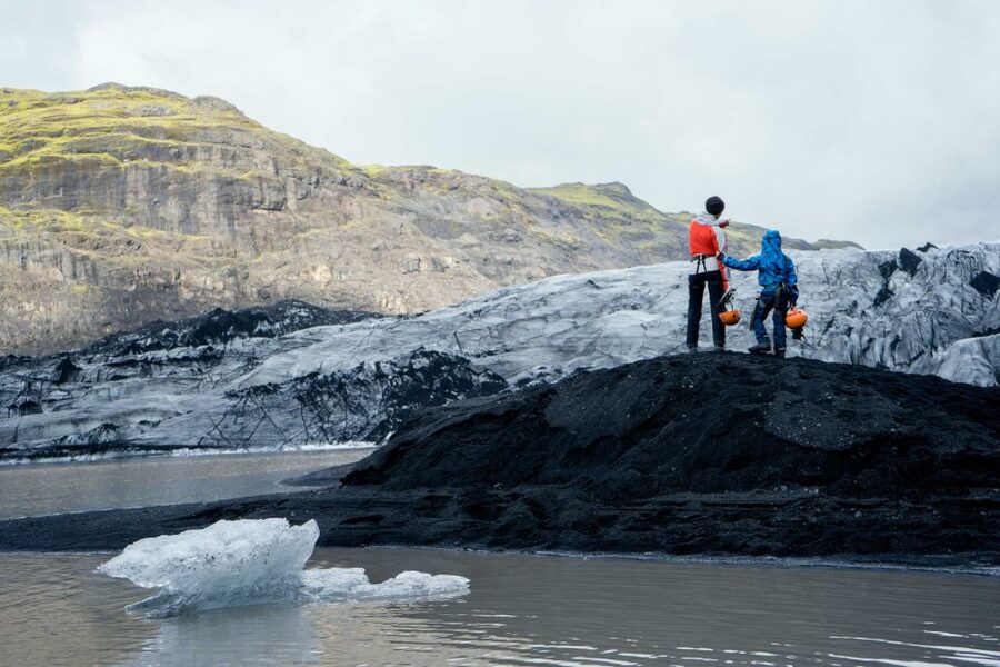 Reykjavik: Glacier Hike, Waterfalls and Black Sand Beach - Seljalandsfoss and the return north