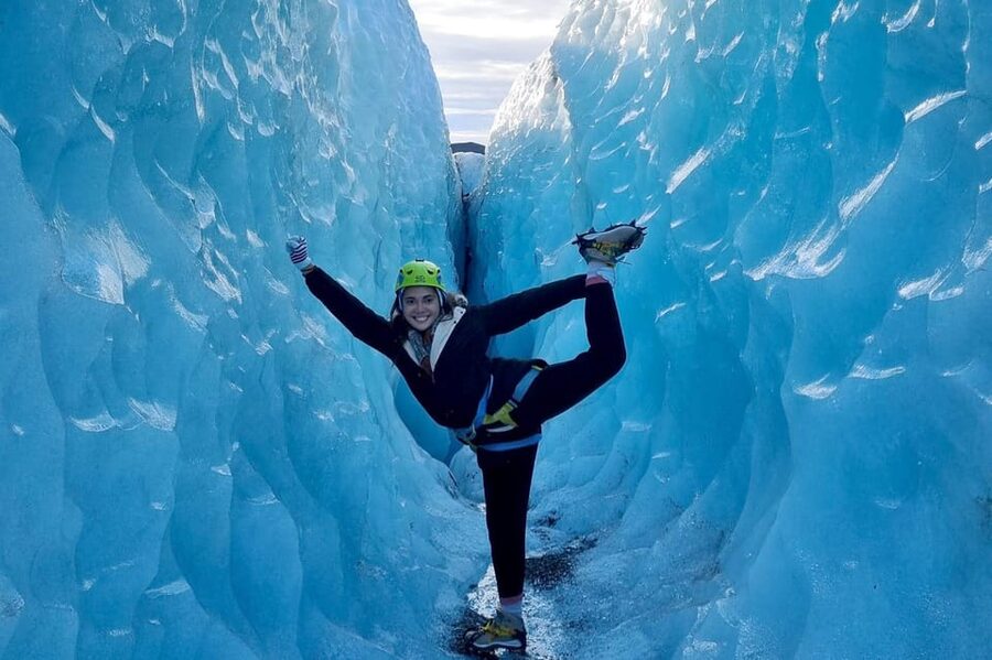 Reykjavik: Glacier Hike, Waterfalls and Black Sand Beach - The drive south from Reykjavik