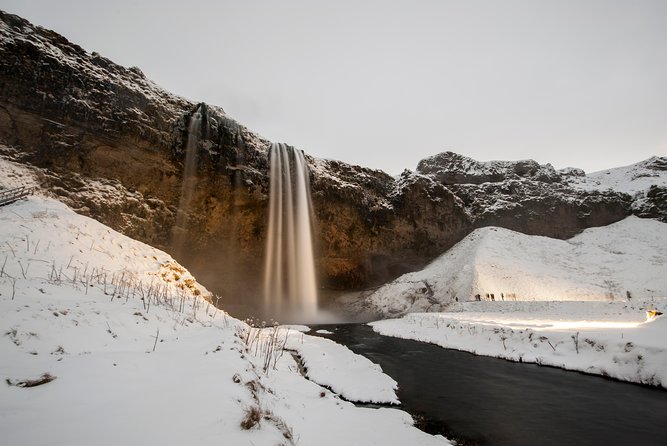 Reykjavik: Glacier Lagoon, Diamond Beach & South Coast Day Tour - Who should book this day tour?
