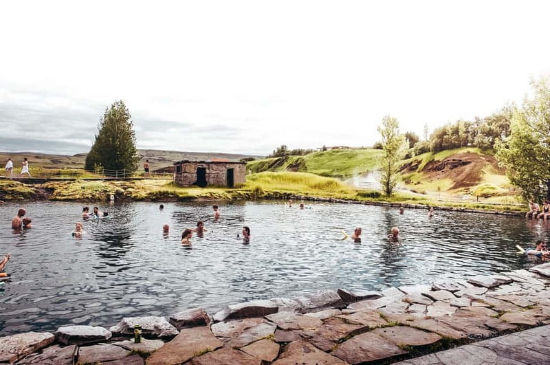 Reykjavík: Glacier Snowmobile and Hot Springs with Pickup - The 08:30 pickup and the long road south