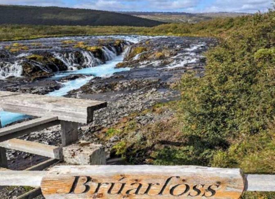 Reykjavík: Golden Circle, Bruarfoss, and Kerid Crater Tour - Thingvellir: geology and Icelandic history together