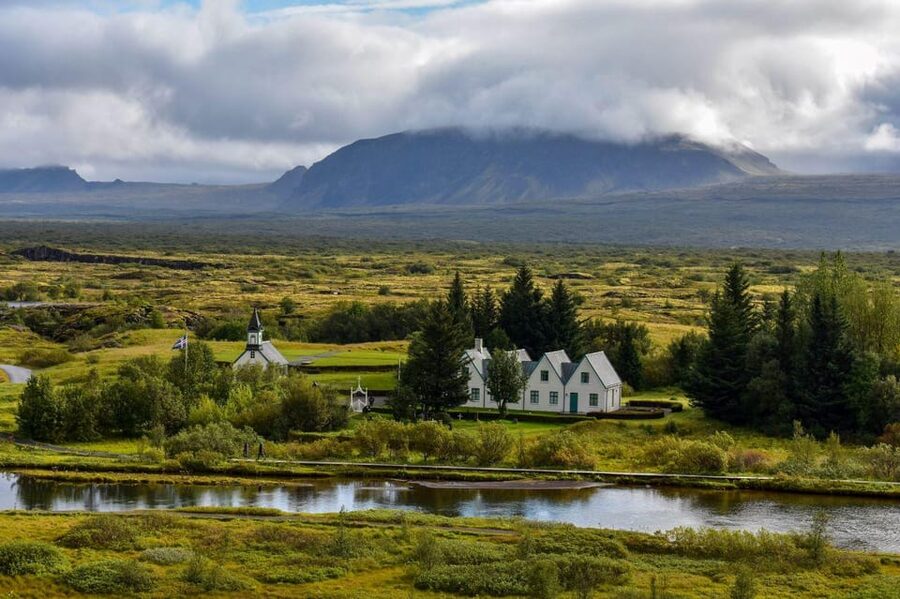 Reykjavík: Golden Circle, Bruarfoss, and Kerid Crater Tour - The 9 AM pickup and minibus ride