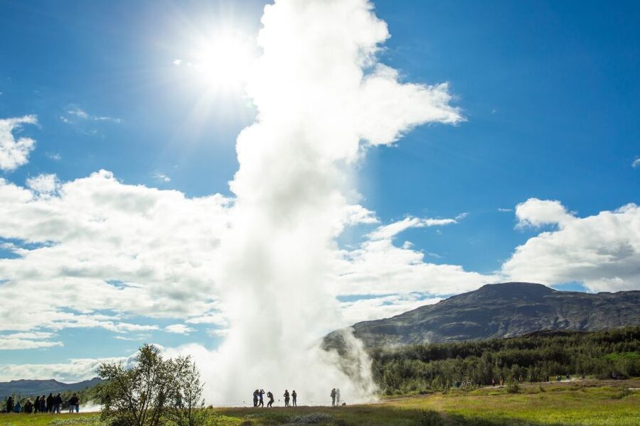 Reykjavik: Golden Circle Day Tour with optional Blue Lagoon - Adding the Blue Lagoon to the same day