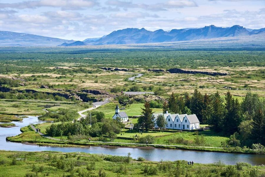 Reykjavík: Golden Circle, Secret Lagoon, & Friðheimar Tour - Strokkur delivers the surest show