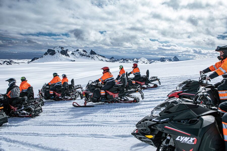 Reykjavik: Golden Circle Super Jeep and Snowmobile Tour - Is $401 a fair price?