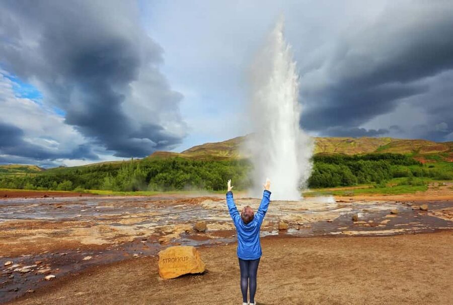 Reykjavik: Golden Circle Tour and Sky Lagoon Entry Ticket - Thingvellir, where Iceland’s story begins