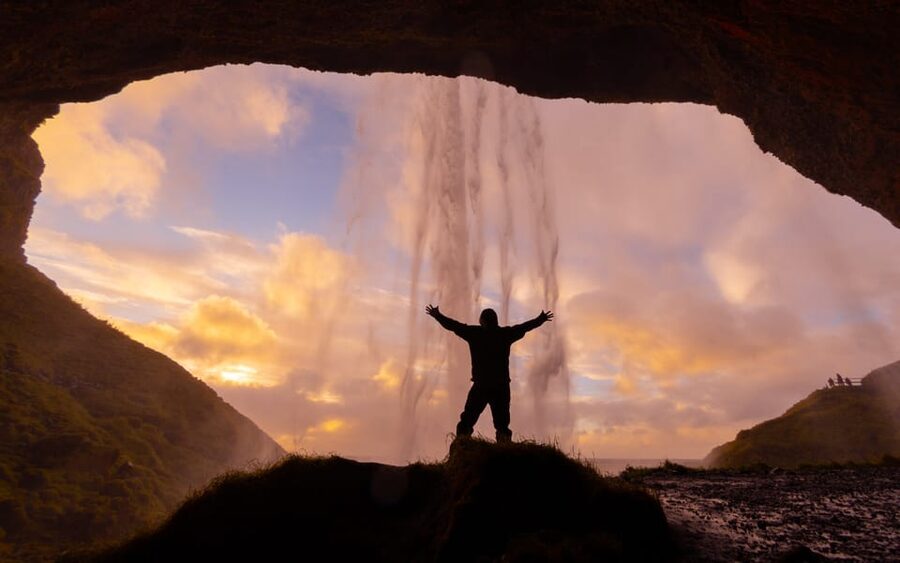 Reykjavík: Iconic Glacier Hike, South Coast & Waterfalls - Who should book this glacier and waterfall tour?