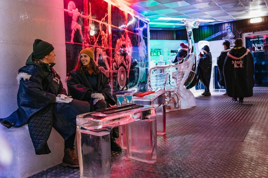 Reykjavik: Magic Ice Bar Entrance and Welcome Drink - Keeping warm without losing the fun