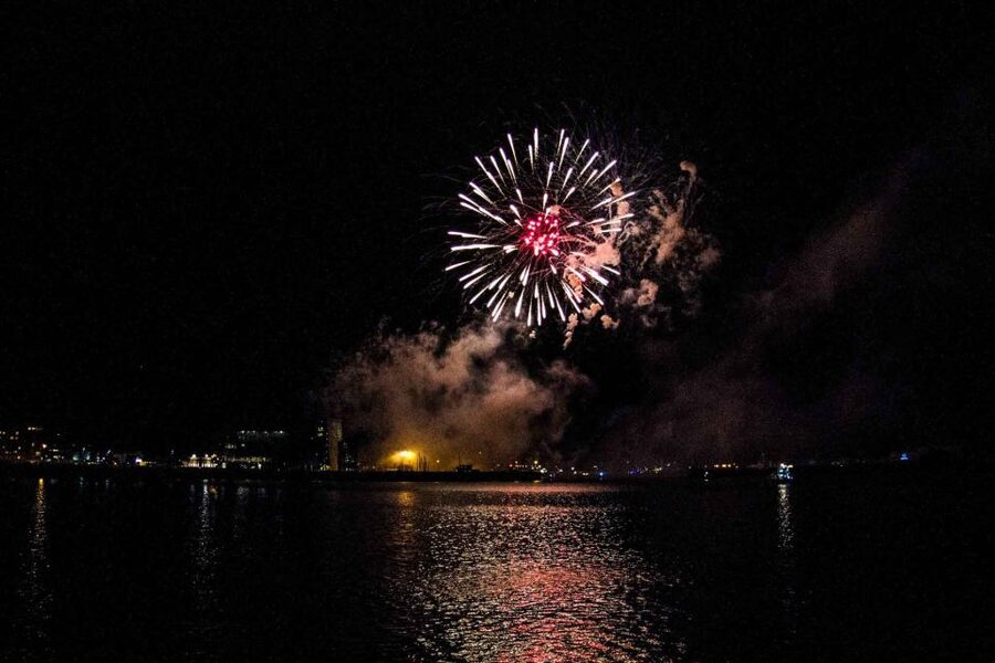 Reykjavik: New Year's Eve Fireworks Cruise - Leaving Reykjavik’s Old Harbor at 11 pm