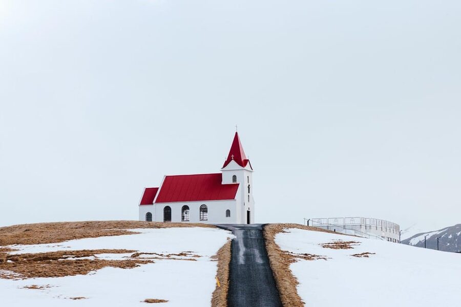 Reykjavik: Snæfellsnes Day Trip with Vatnshellir Lava Cave - Lóndrangar and the force of the Atlantic