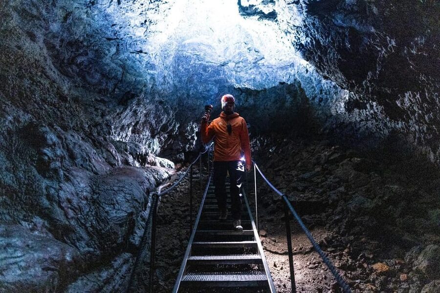 Reykjavik: Snæfellsnes Day Trip with Vatnshellir Lava Cave - Kirkjufell and the photograph you came to Iceland for