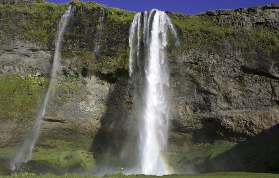 Reykjavik: South Coast Adventure Tour - Reynisfjara and the basalt pillars of Reynisdrangar