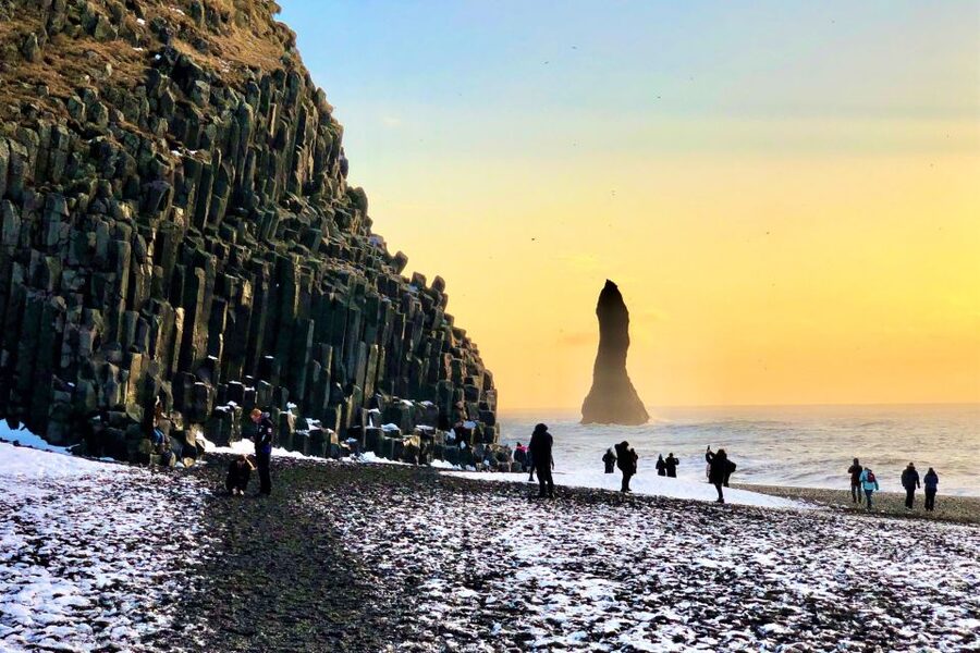 Reykjavík: South Coast Waterfalls, Black Sand & Glacier Tour - Vík: lunch, views, and a useful pause