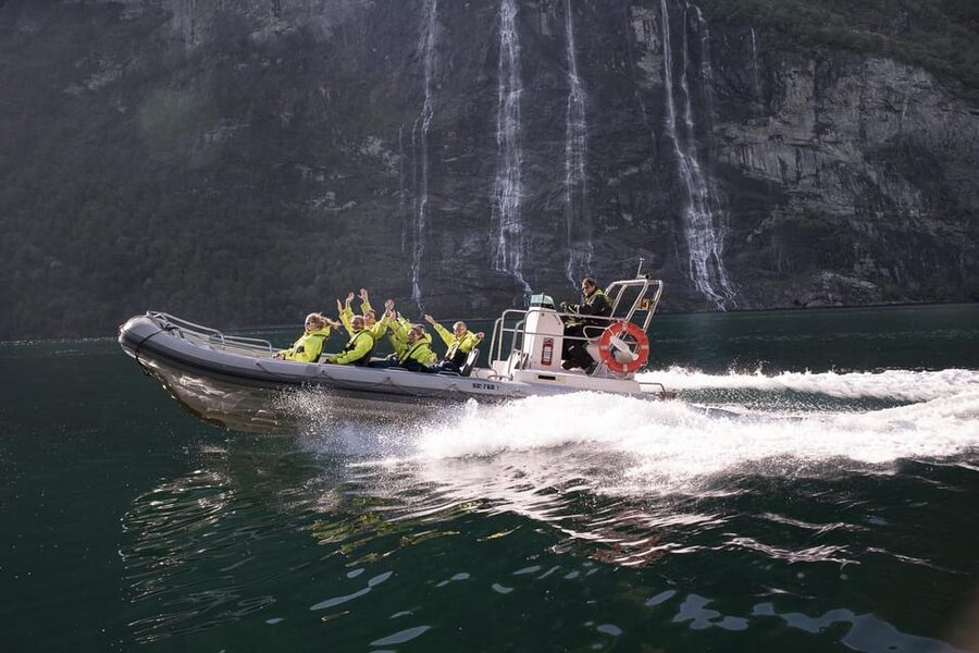 RIB Geiranger - Fjordsafari - Starting at Geiranger Brygge