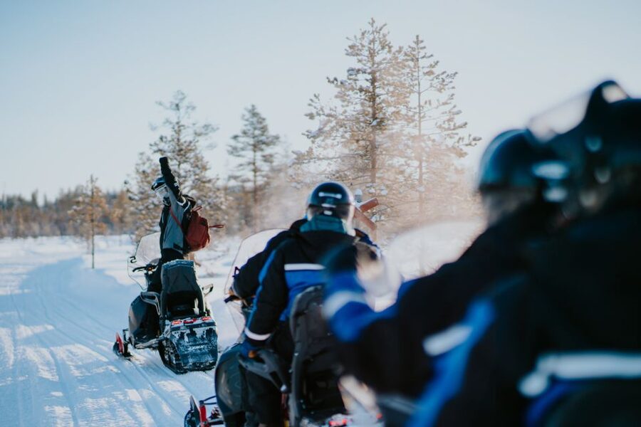 Rovaniemi: 3-Hour Snowmobile Safari in Lapland - Learning to Drive a Snowmobile Safely