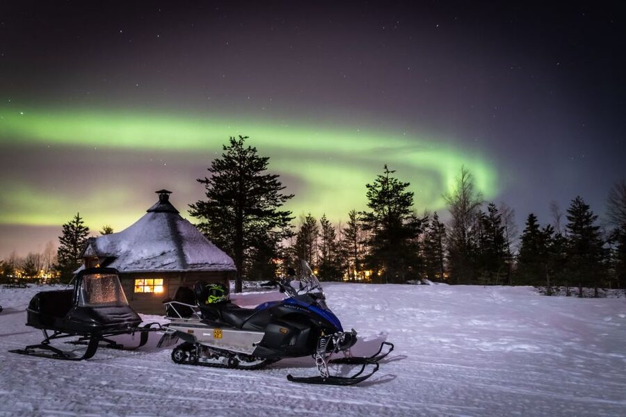 Rovaniemi: Aurora Borealis Snowmobile Safari with Campfire - Searching for the Northern Lights beside a frozen lake