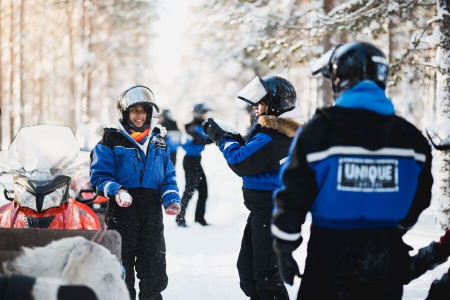 Rovaniemi: Easy Snowmobile Safari - The guide makes a real difference