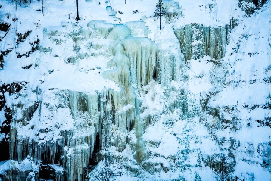 Rovaniemi: Frozen Waterfalls of Korouoma Canyon & Pro Photos - The 90-minute ride from Rovaniemi
