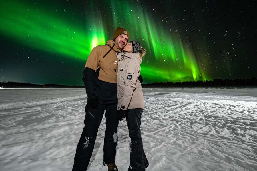 Rovaniemi: Guaranteed Northern Lights Tour with Photos - Who should book this Rovaniemi tour?