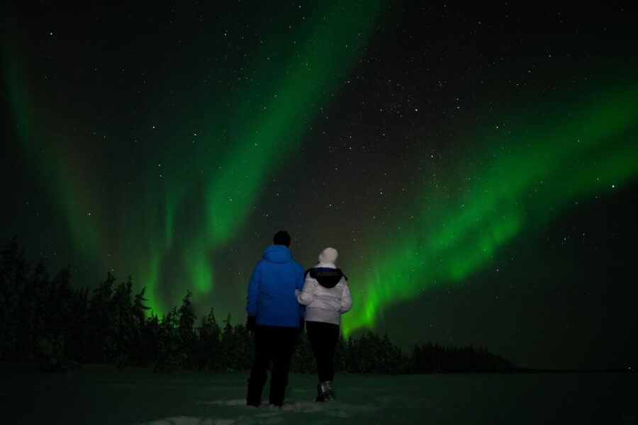 Rovaniemi: Guided Northern Lights Tour - What happens before you leave town