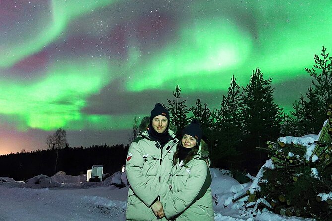 Rovaniemi: Northern Lights Group Tour - Guaranteed View - Campfires, warm juice, and the practical side of waiting