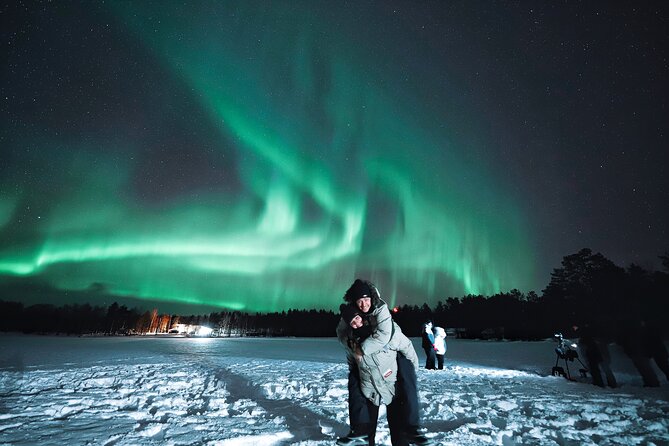 Rovaniemi: Northern Lights Pro Guaranteed - Unlimited Distance - Is $240.65 a fair price?