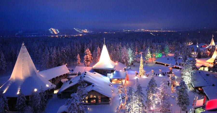 Rovaniemi: Santa Claus Village Visit with Hotel Pickup - Hotel Pickup Keeps a Short Visit Simple