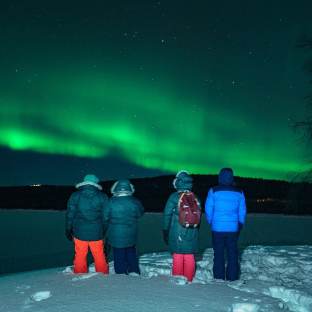 Rovaniemi: Small Group Aurora Hunt-full money back guarantee - Waiting in a heated car, then stepping into the cold