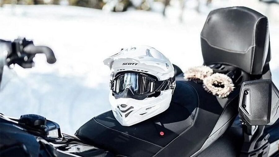 Rovaniemi: Snowmobile Safari Adventure - Why the winter gear matters