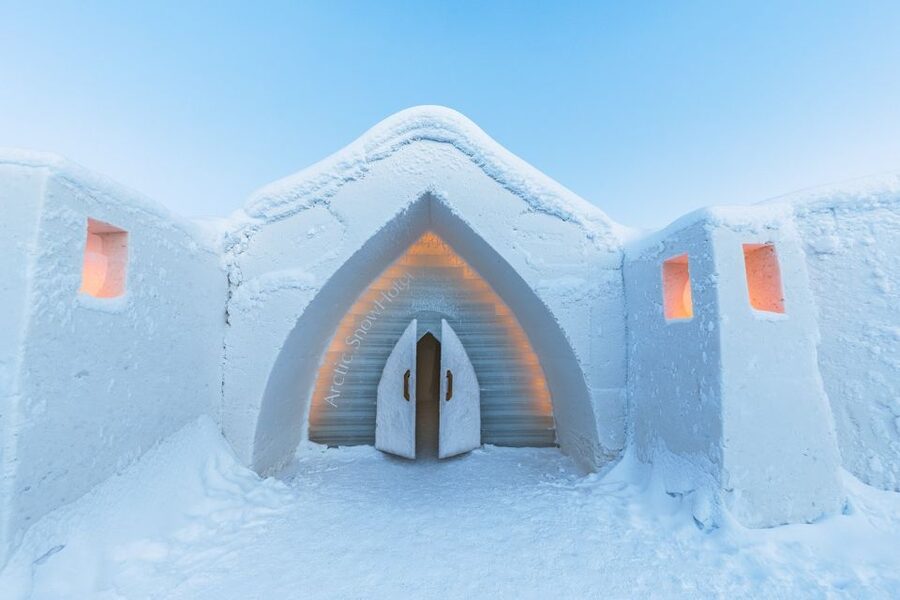 Rovaniemi: Snowmobile Safari to Arctic Snow Hotel - The Ride Through Forest and Ice
